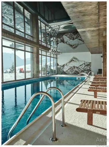 Crystal Deluxe, Four Seasons F2, New Gudauri Apartment Ngoại thất bức ảnh
